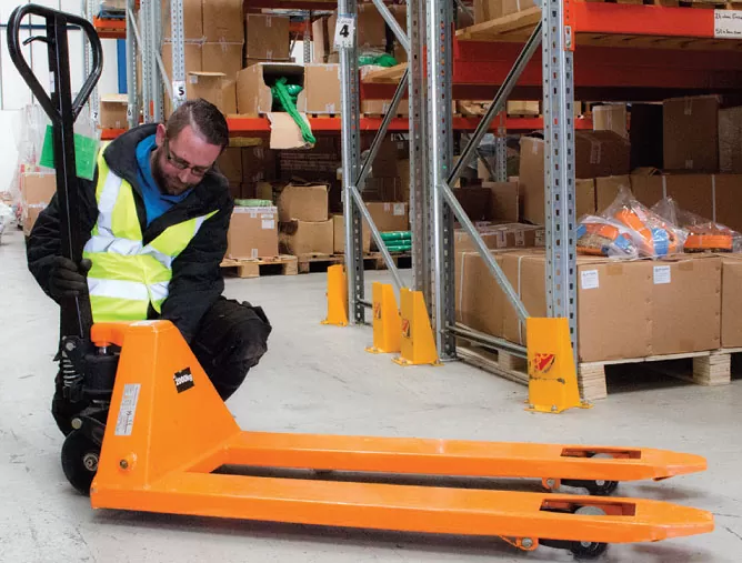 علت بالا نرفتن جک پالت