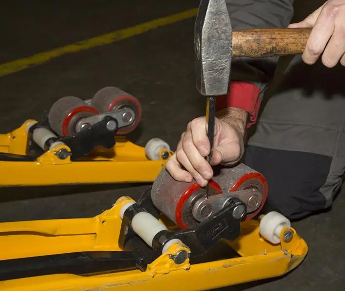 علت بالا نرفتن جک پالت