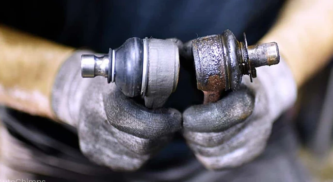 خرابی سیبک فرمان خودرو