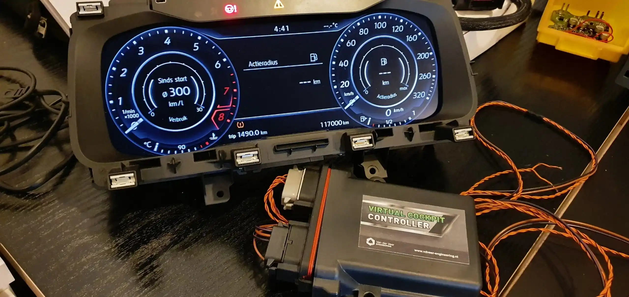 تشخیص دستکاری کیلومتر خودرو