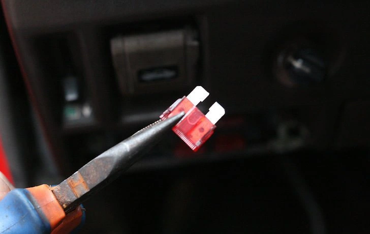 بوق خراب خودرو