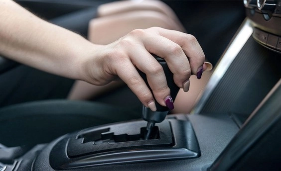 حرکت نکردن ماشین اتومات در دنده جلو و عقب