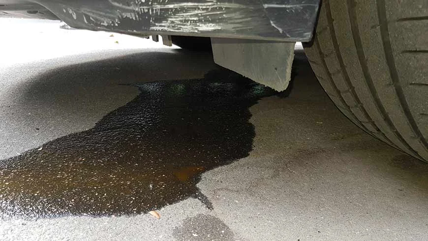  نشانه نشت مایع ترمز