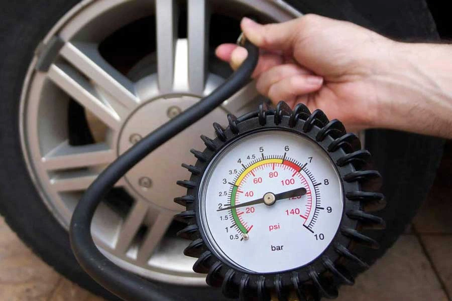 باد لاستیک ماشین در تابستان و زمستان