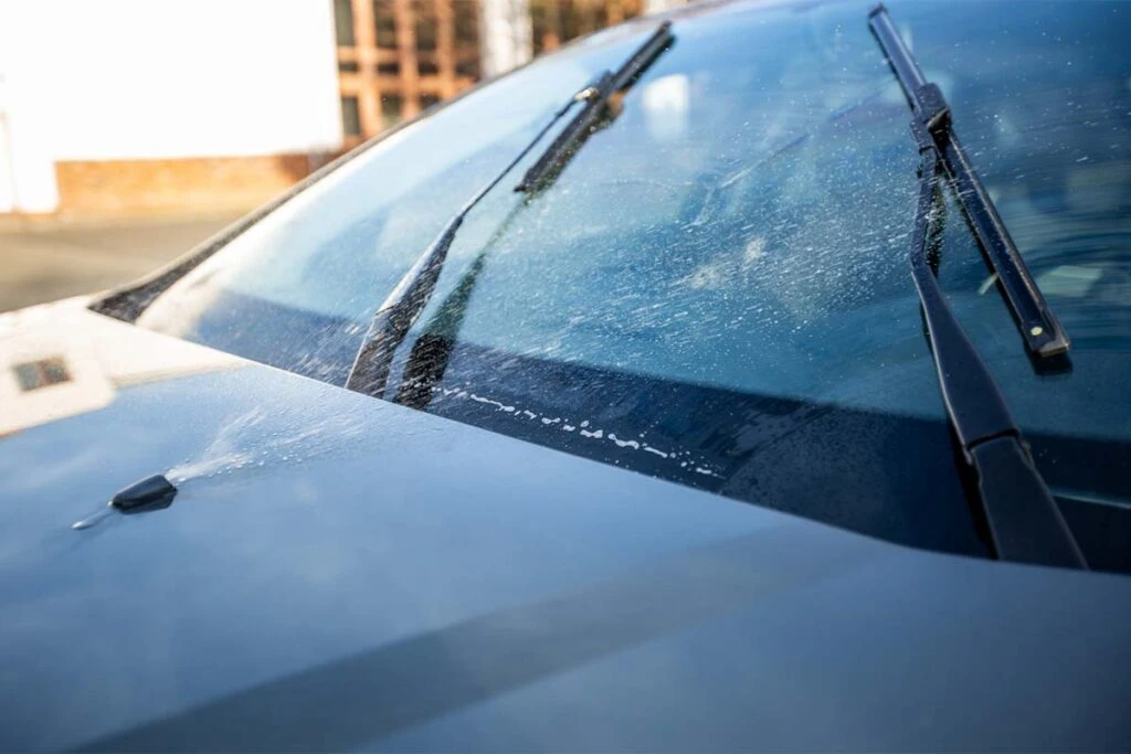 کار نکردن پمپ شستشوی شیشه خودرو